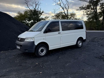 Авто Volkswagen Transporter 2008 № 8097025