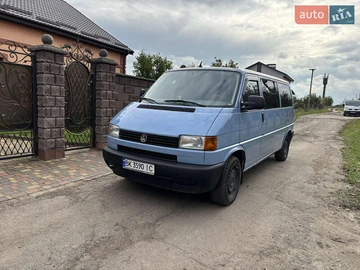 Авто Volkswagen Transporter 2002 № 8097046