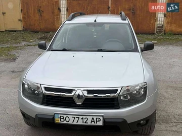 Авто Renault Duster 2010 № 8097064