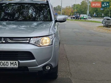 Авто Mitsubishi Outlander 2012 № 8097169