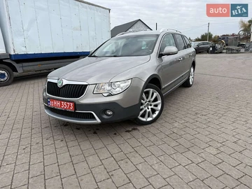 Авто Skoda Superb Scout 2013 № 8097198
