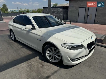 Авто BMW 5 Series 2012 № 8097228