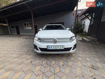 Авто Volkswagen E-Bora 2020 № 8097246