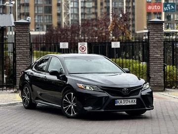Авто Toyota Camry 2018 № 8097276