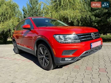 Авто Volkswagen Tiguan 2017 № 8097465