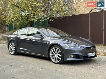 Авто Tesla Model S 2020 № 8097484