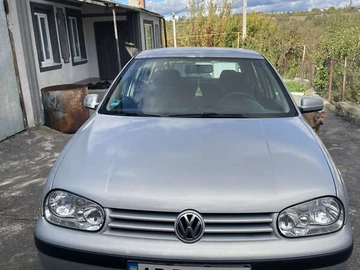 Авто Volkswagen Golf 1999 № 8097552