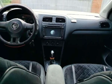 Авто Volkswagen Polo 2011 № 8097761