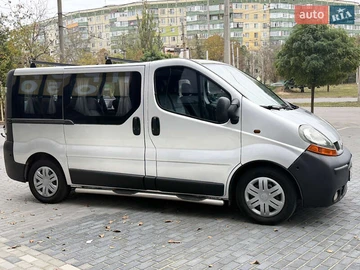 Авто Renault Trafic 2003 № 8097804