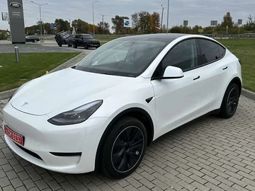 Авто Tesla Model Y 2024 № 8098168