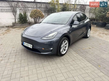 Авто Tesla Model Y 2023 № 8098173