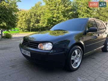 Авто Volkswagen Golf 2000 № 8098459