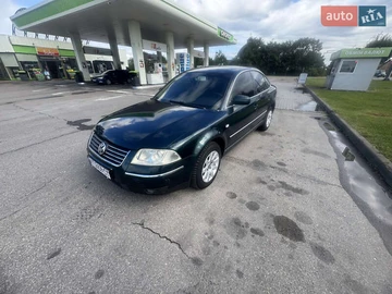 Авто Volkswagen Passat 2001 № 8098460