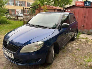 Авто Skoda Fabia 2011 № 8098489