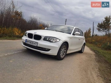 Авто BMW 1 Series 2009 № 8098611