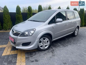 Авто Opel Zafira 2010 № 8098698