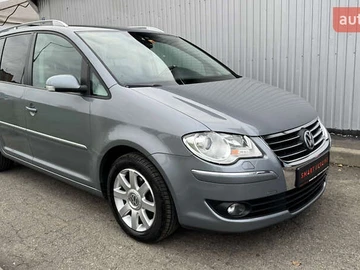 Авто Volkswagen Touran 2008 № 8098739