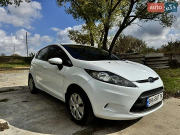 Авто Ford Fiesta 2012 № 8098741
