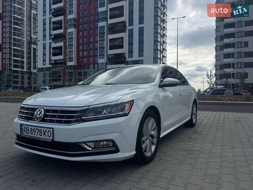 Авто Volkswagen Passat 2018 № 8099031
