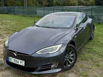 Авто Tesla Model S 2018 № 8099046