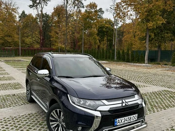 Авто Mitsubishi Outlander 2022 № 8099061