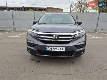 Авто Honda Pilot 2018 № 8099081