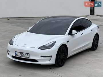 Авто Tesla Model 3 2021 № 8099089