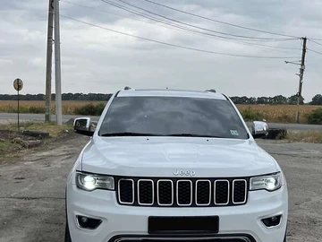 Авто Jeep Grand Cherokee 2018 № 8099188