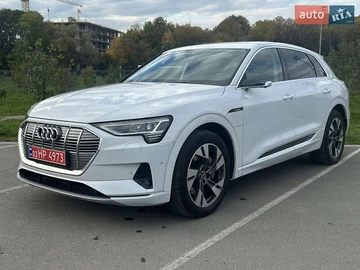 Авто Audi E-Tron 2021 № 8099190