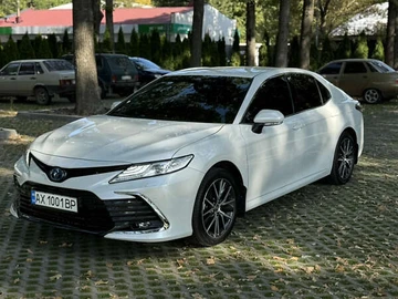 Авто Toyota Camry 2024 № 8099209
