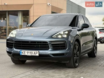 Авто Porsche Cayenne 2018 № 8099223