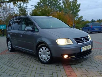 Авто Volkswagen Touran 2005 № 8099438