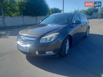 Авто Opel Insignia 2010 № 8099527