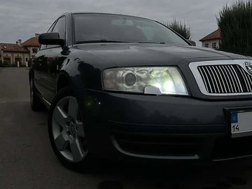 Авто Skoda Superb 2002 № 8099538