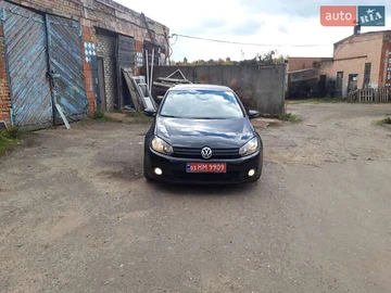 Авто Volkswagen Golf 2010 № 8099600