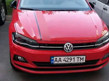 Авто Volkswagen Polo 2018 № 8099714