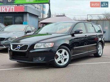 Авто Volvo V50 2012 № 8099803