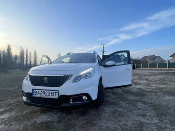 Авто Peugeot 2008 2018 № 8099855