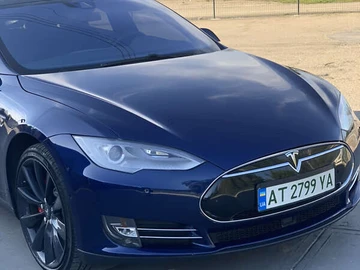 Авто Tesla Model S 2015 № 8100019
