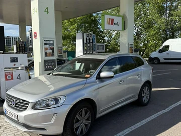 Авто Volvo Xc60 2016 № 8100025