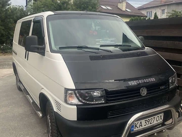 Авто Volkswagen Transporter 2001 № 8100102