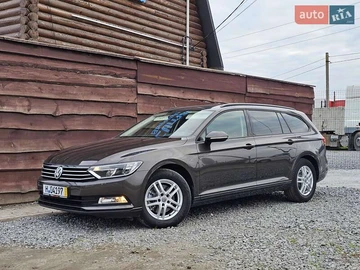Авто Volkswagen Passat 2016 № 8100109