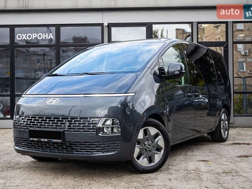 Авто Hyundai Staria 2024 № 8100131