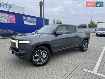 Авто Rivian R1T 2022 № 8100241