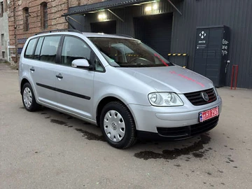 Авто Volkswagen Touran 2005 № 8100400