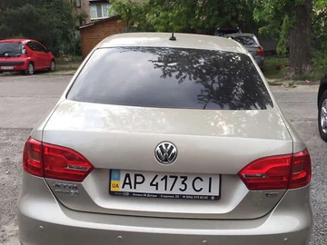 Авто Volkswagen Jetta 2012 № 8100406