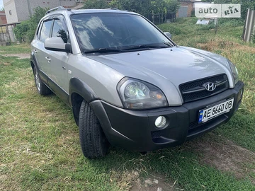 Авто Hyundai Tucson 2007 № 8100600