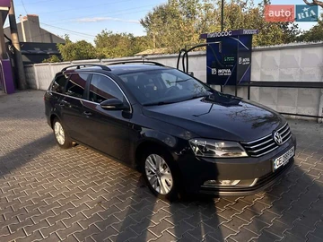Авто Volkswagen Passat 2013 № 8100623