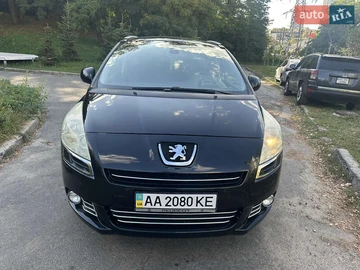 Авто Peugeot 5008 2010 № 8100958