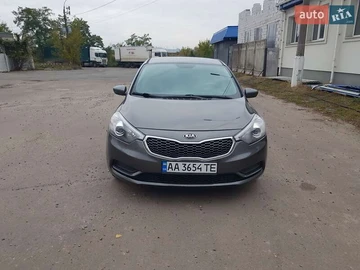 Авто KIA Cerato 2013 № 8100968